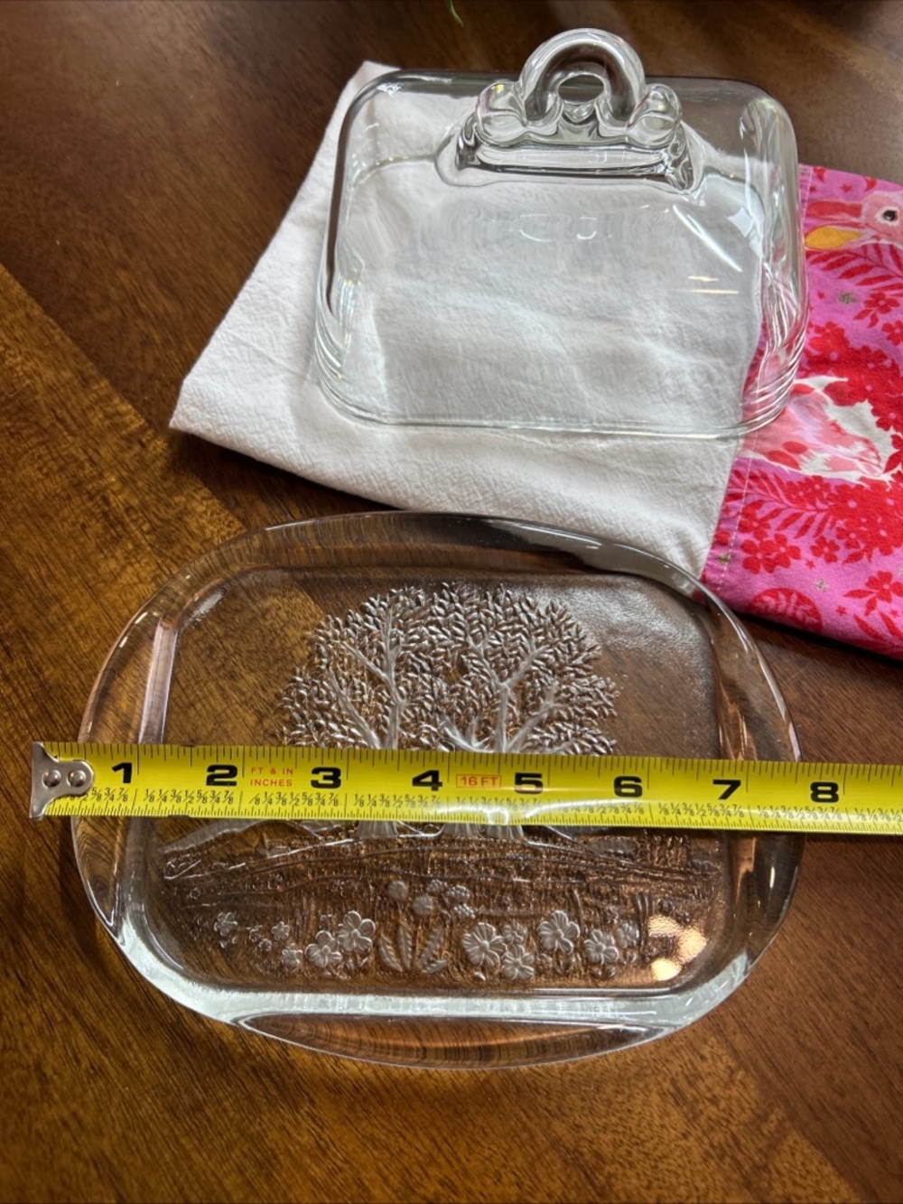 Clear Glass Butter Dish with Embossed Tree Design and cover with handle - Picture 2 of 6